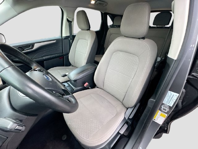 Certified 2022 Ford Escape SE w/ Cold Weather Package FWD image 26