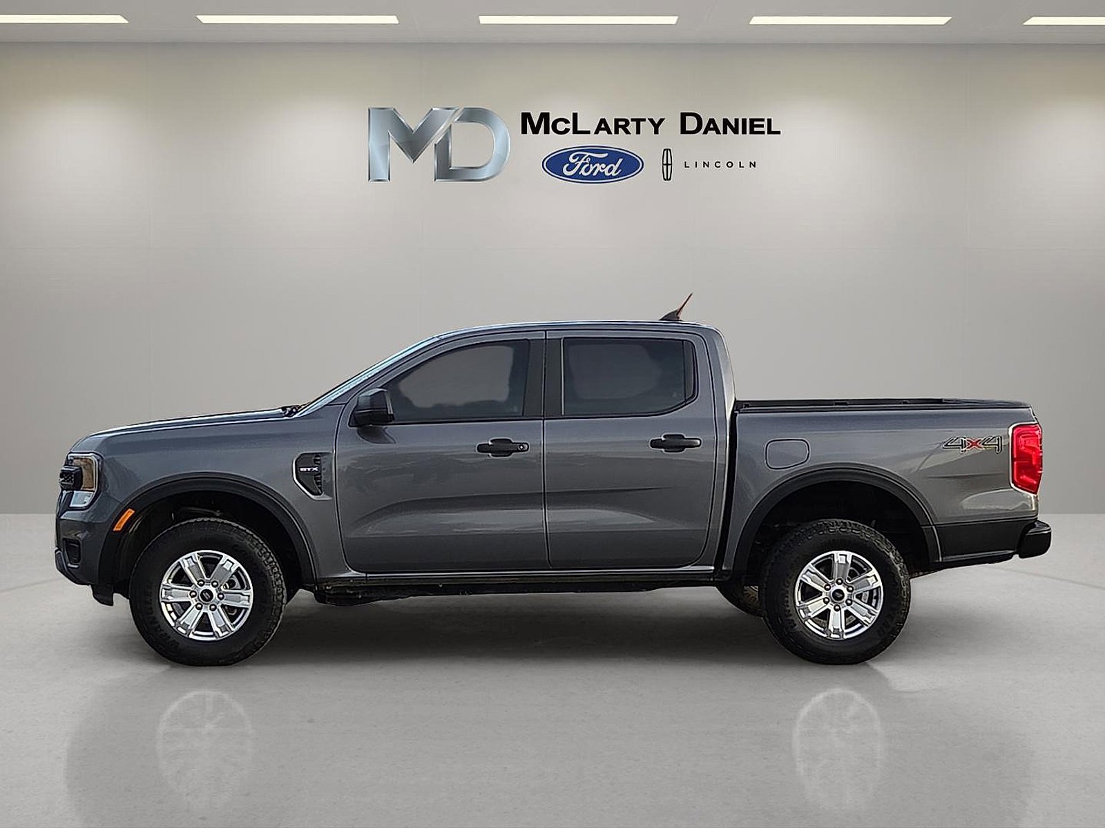 Certified 2024 Ford Ranger XL w/ Trailer Tow Package image 3