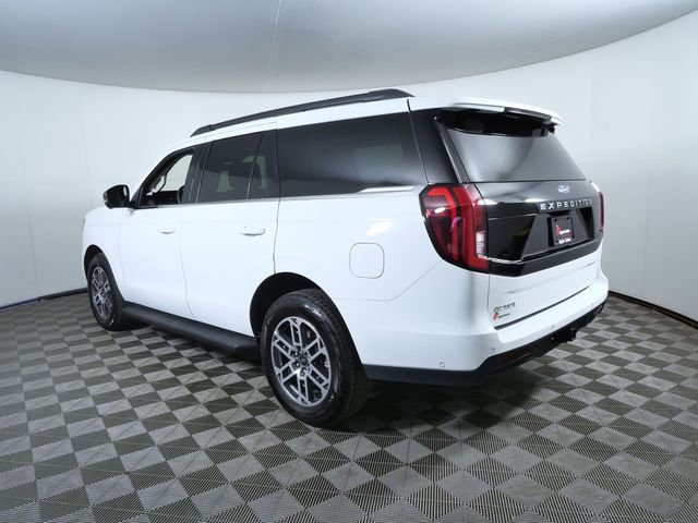 Certified 2025 Ford Expedition Active AWD/4WD image 7