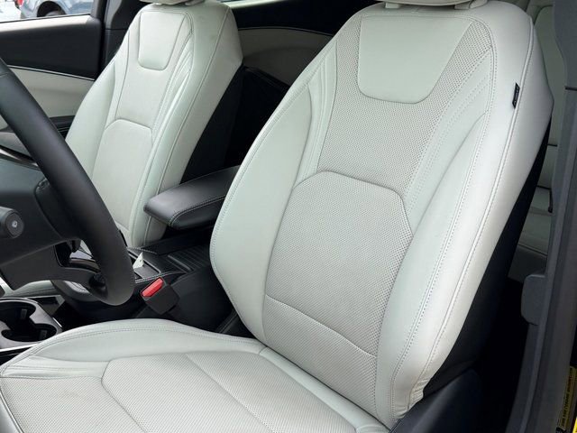 Certified 2025 Ford Mustang Mach-E Premium AWD/4WD image 8