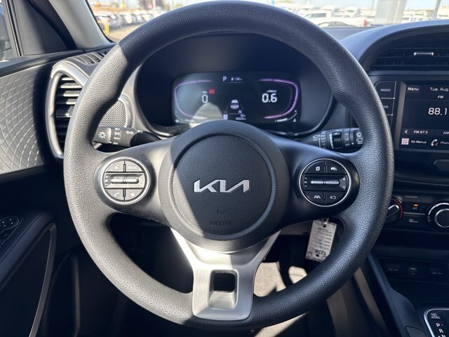 Used 2024 Kia Soul LX w/ Option Group 015 FWD image 16