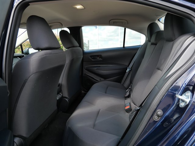 Used 2025 Toyota Corolla LE FWD image 16