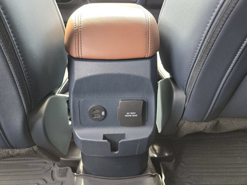 Certified 2023 Ford Maverick Lariat w/ Lariat Luxury Package AWD/4WD image 14
