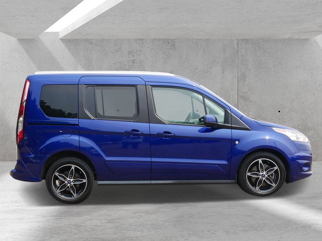 Certified 2017 Ford Transit Connect Titanium FWD image 2
