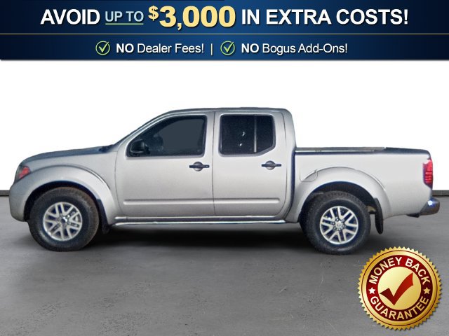 Used 2020 Nissan Frontier SV RWD image 2