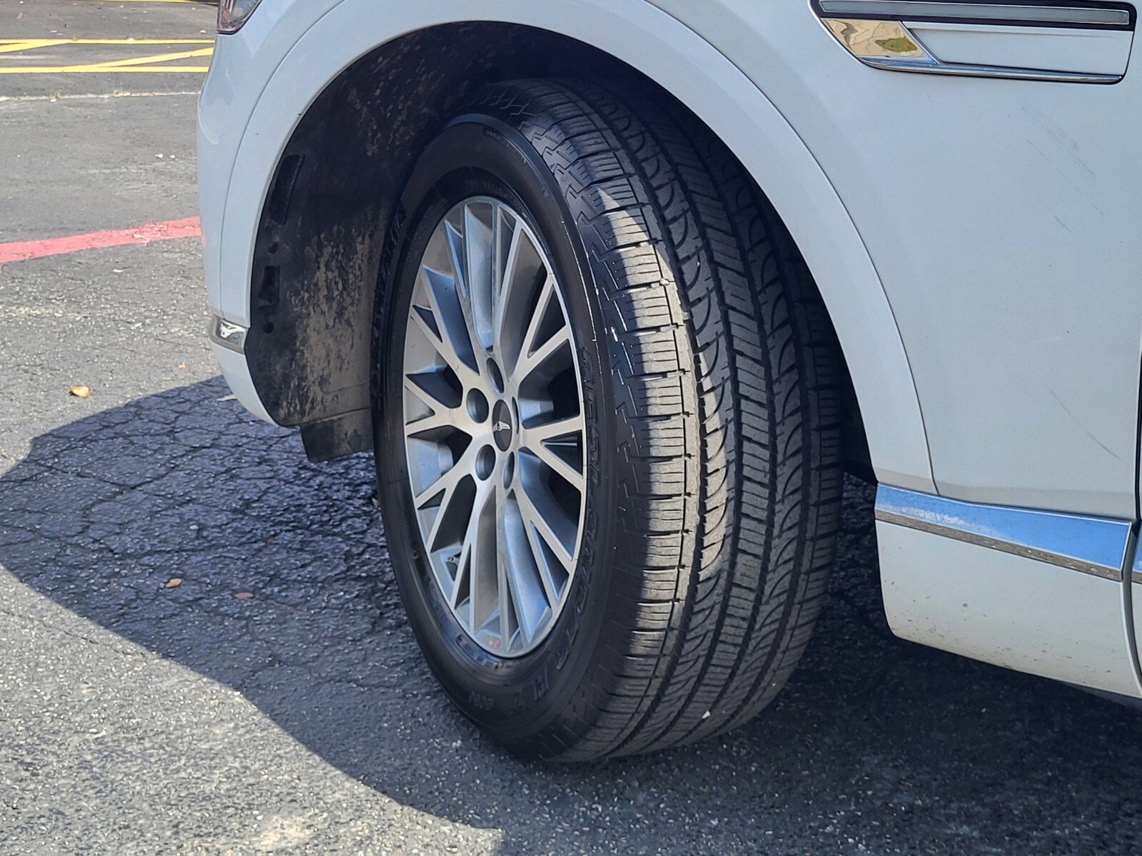 Used 2024 Genesis GV80 2.5T image 34