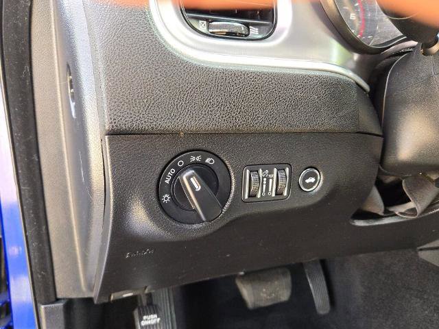 Used 2021 Dodge Charger SXT w/ Blacktop Package image 22