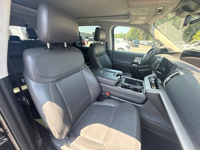 Certified 2025 Ford Expedition Active AWD/4WD image 11
