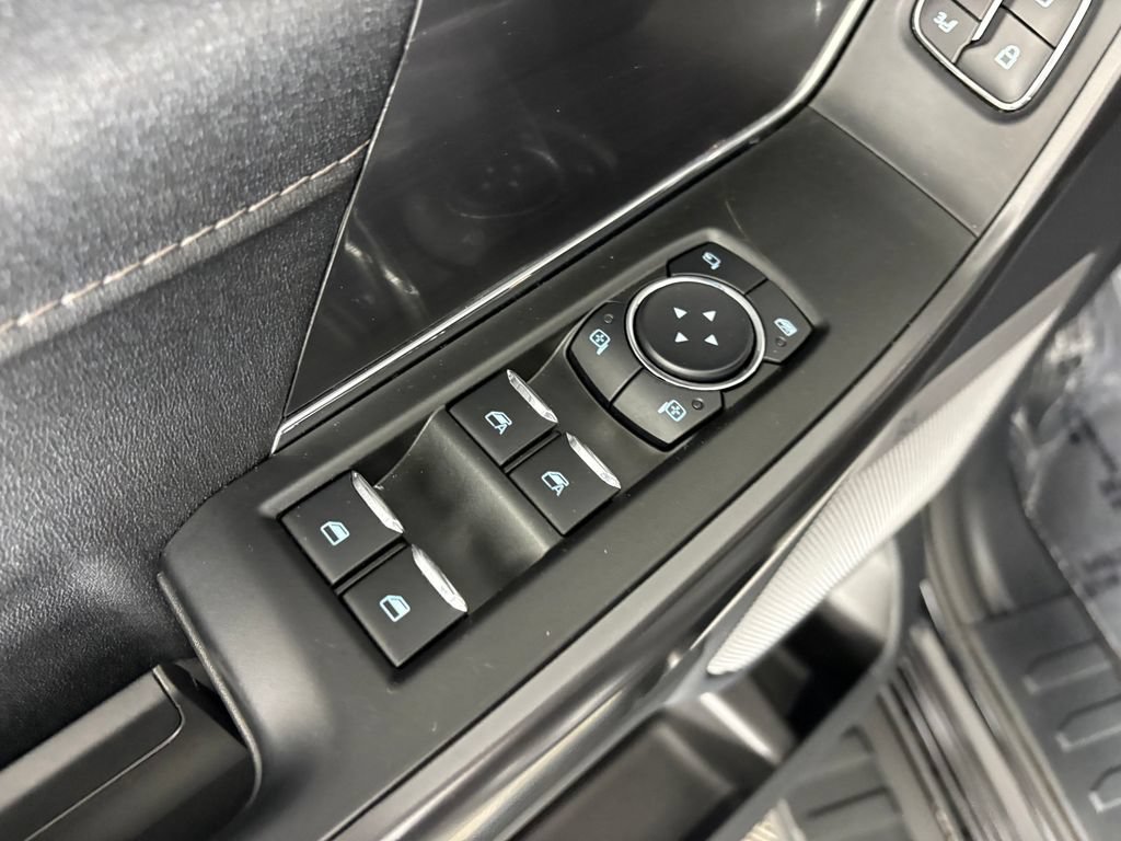 Certified 2025 Ford F150 Lariat AWD/4WD image 13