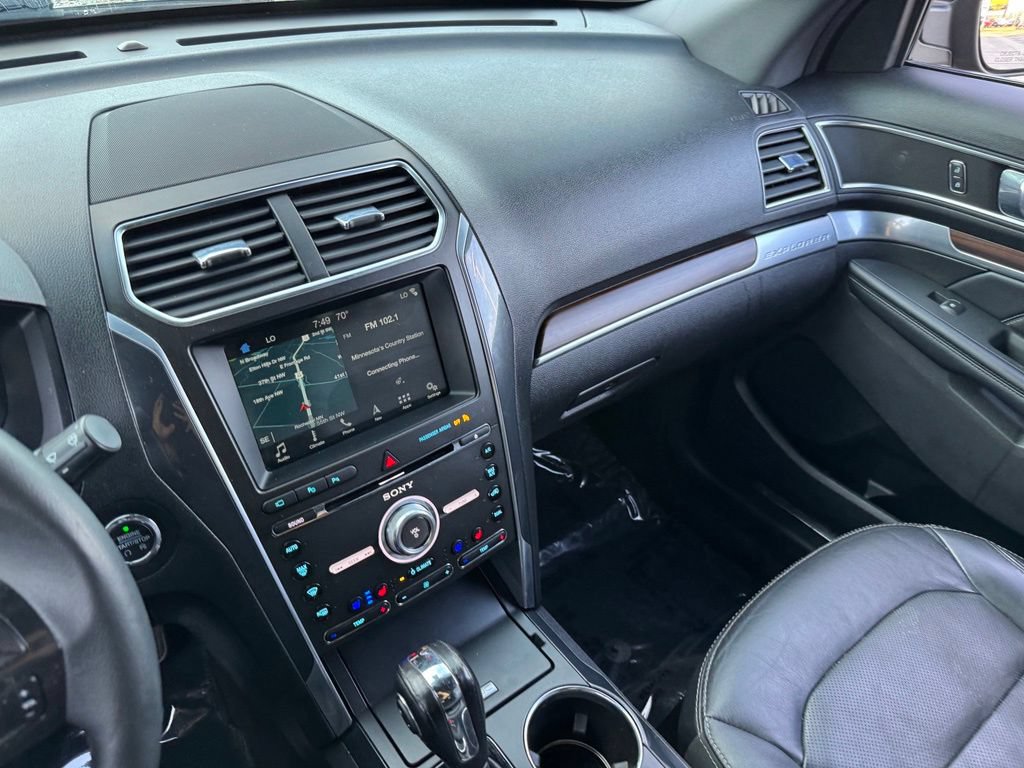 Certified 2018 Ford Explorer Limited w/ Equipment Group 301A AWD/4WD image 26