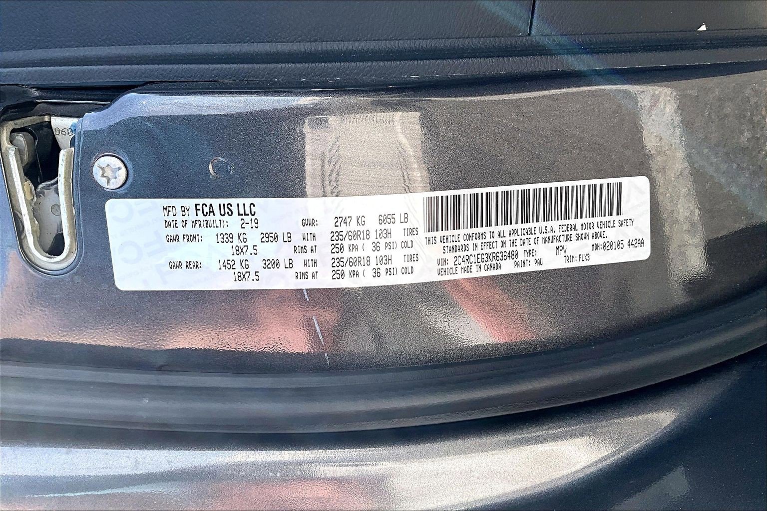 Used 2019 Chrysler Pacifica Touring-L Plus w/ Advanced Safetytec Group FWD image 19
