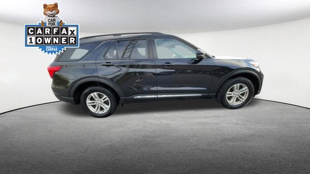 Certified 2023 Ford Explorer XLT w/ Equipment Group 202A AWD/4WD image 9