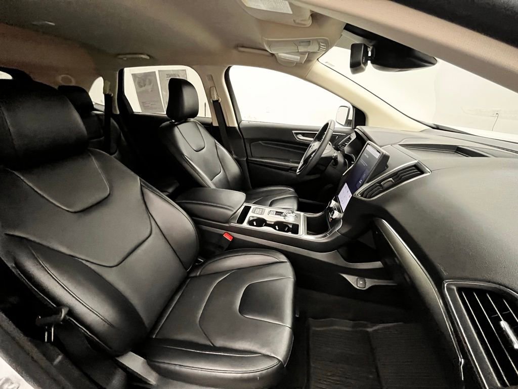Certified 2022 Ford Edge Titanium image 28