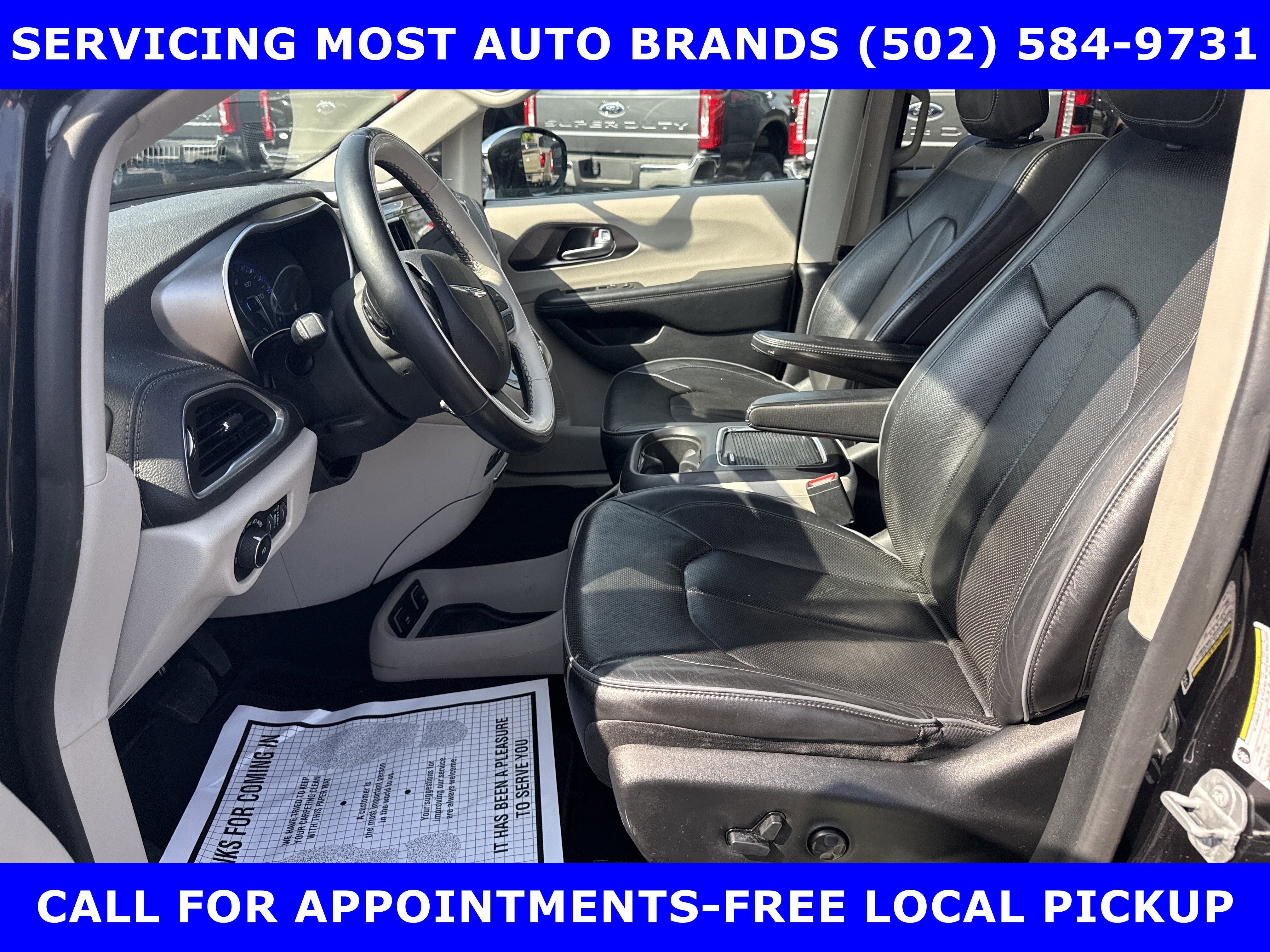 Used 2018 Chrysler Pacifica Limited FWD image 12