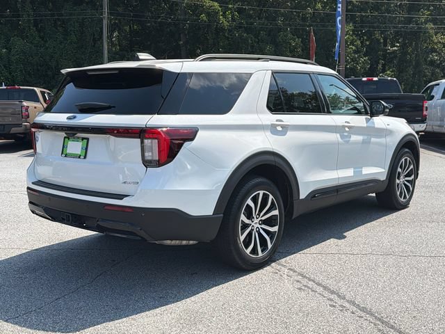 Certified 2025 Ford Explorer ST-Line AWD/4WD image 8