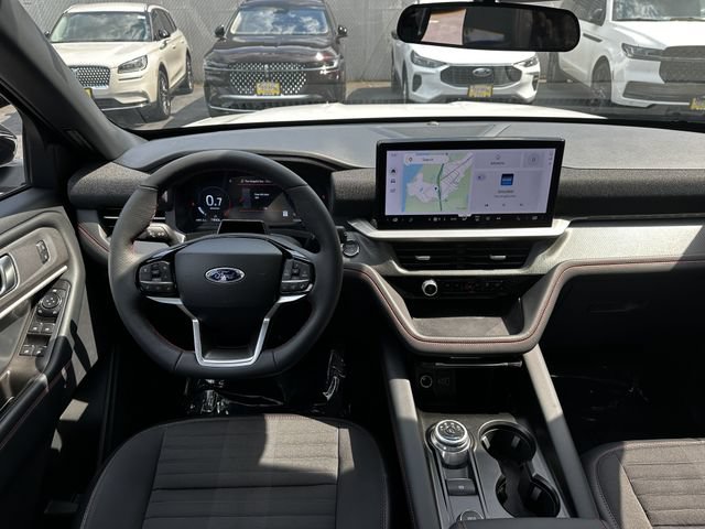 Certified 2025 Ford Explorer ST-Line AWD/4WD image 13