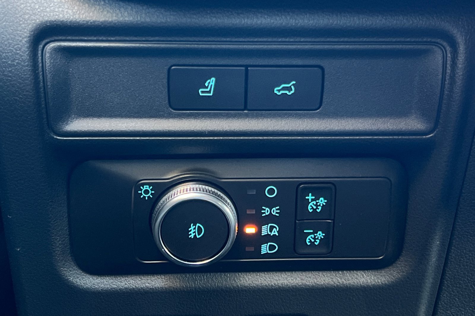 Certified 2022 Ford Expedition Limited image 41