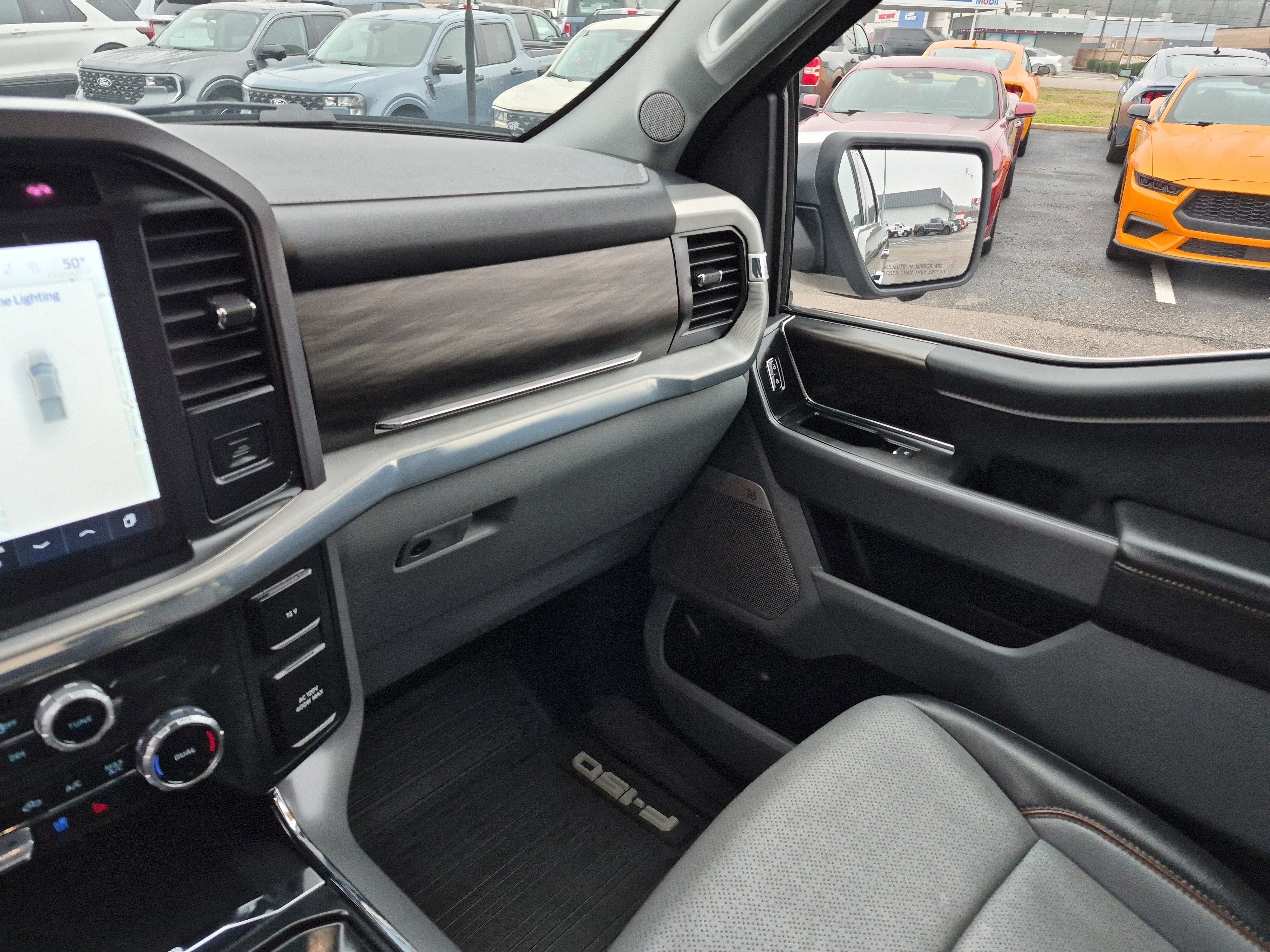 Certified 2025 Ford F150 Lariat w/ Equipment Group 501A Mid image 22