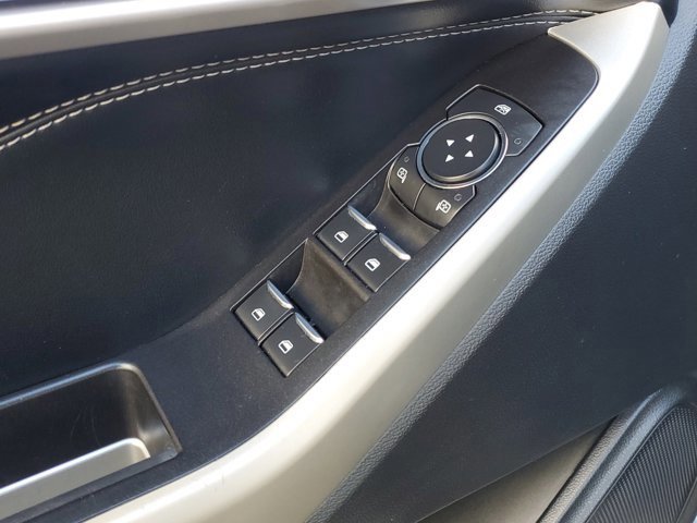 Certified 2021 Ford Explorer XLT w/ Equipment Group 202A image 14