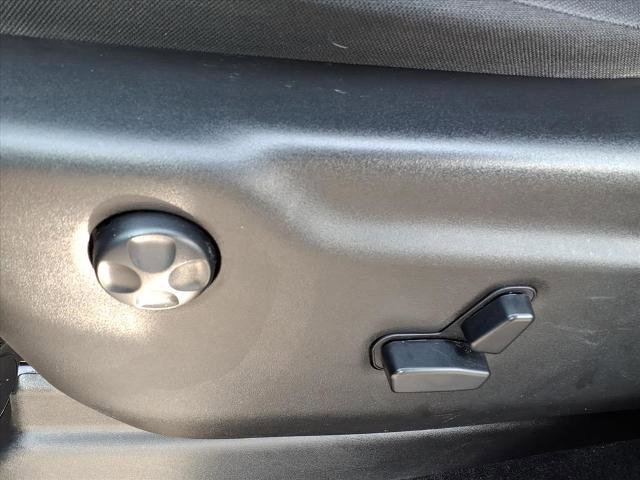 Used 2020 Jeep Grand Cherokee Laredo image 18