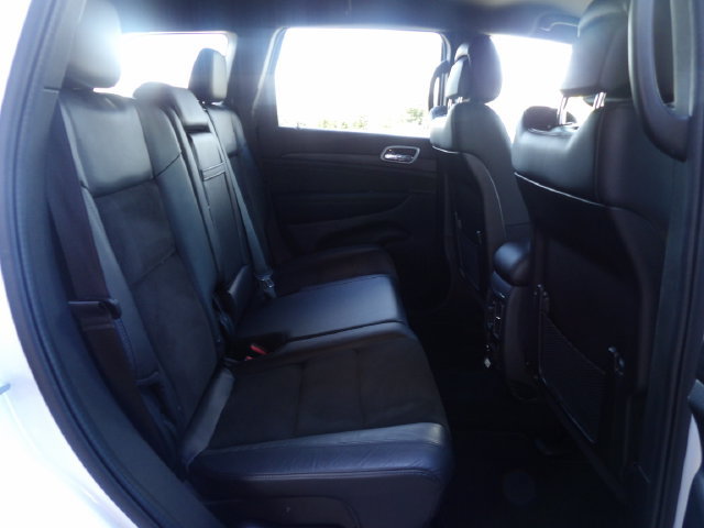 Used 2022 Jeep Grand Cherokee Laredo X AWD/4WD image 10