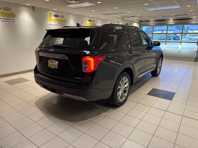 Certified 2024 Ford Explorer XLT w/ Equipment Group 202A AWD/4WD image 27