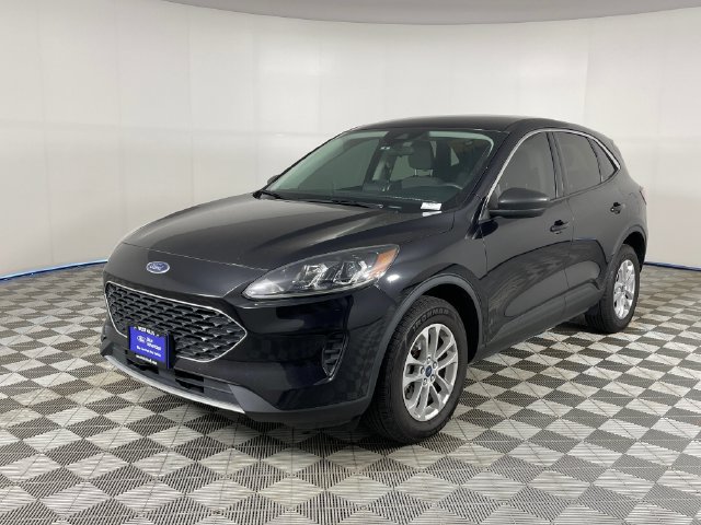 Certified 2022 Ford Escape SE