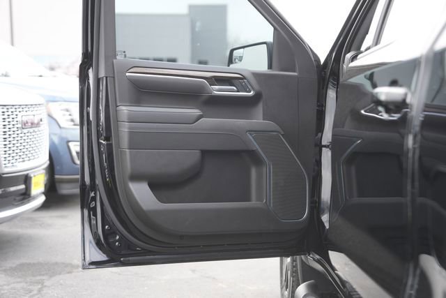 Used 2025 GMC Sierra 1500 Elevation image 29