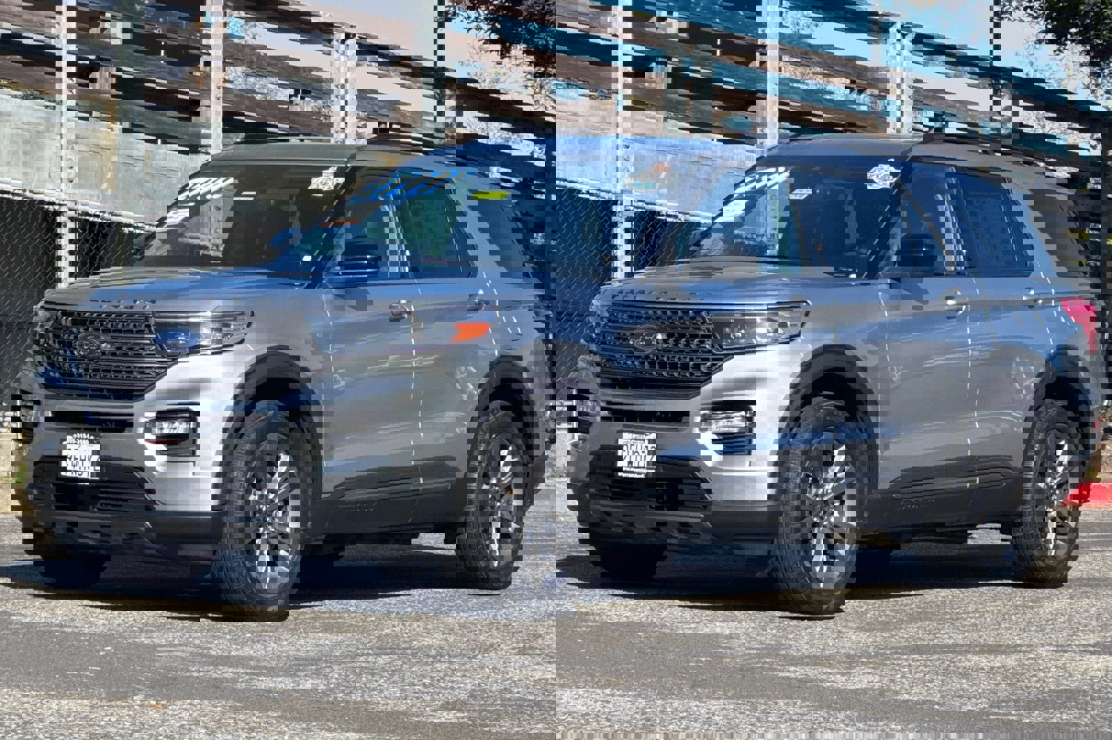 Certified 2023 Ford Explorer XLT w/ Equipment Group 202A image 8