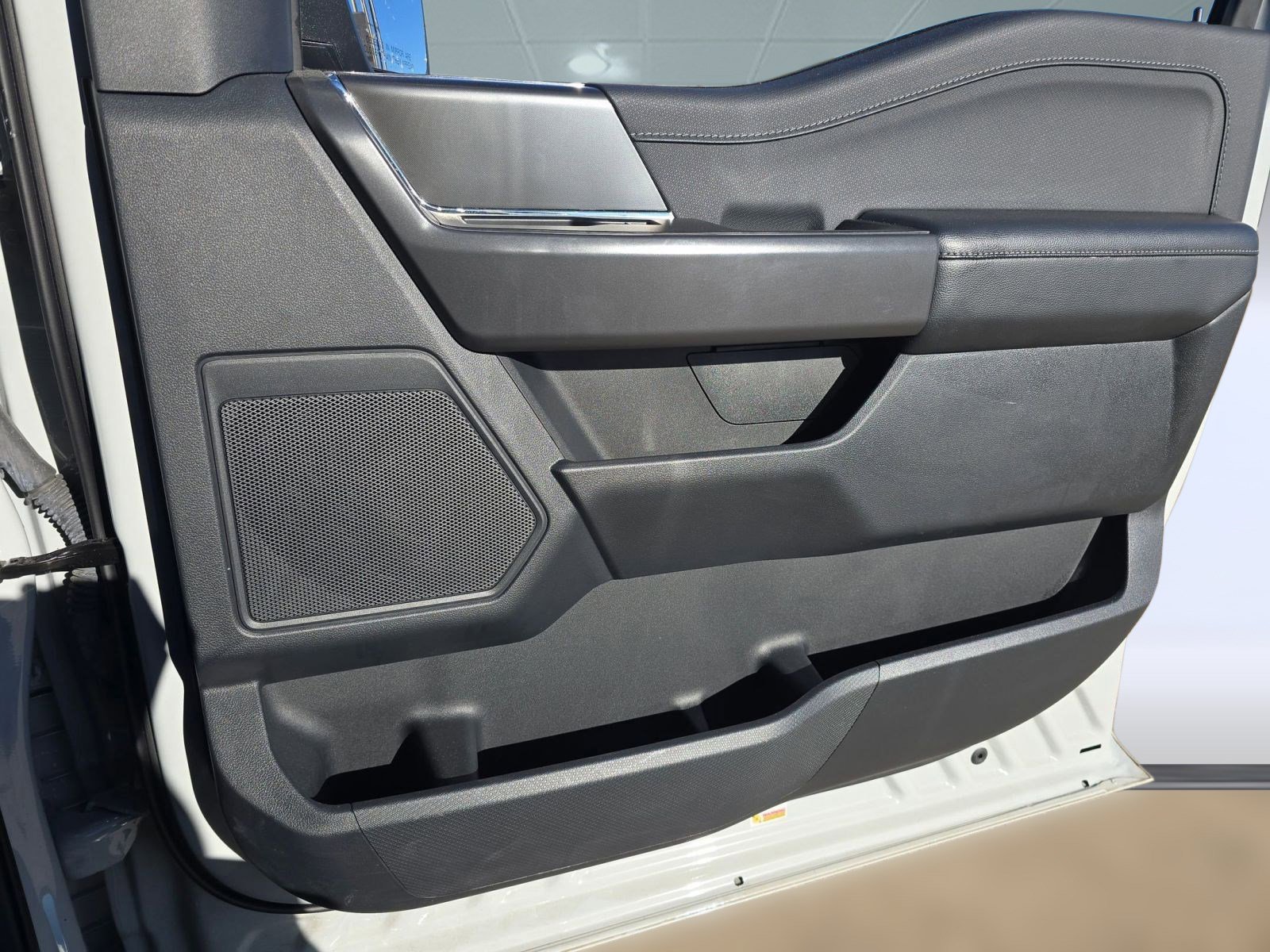 Certified 2024 Ford F150 XLT w/ Equipment Group 302A MID image 32