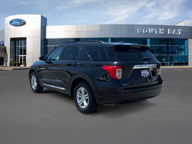 Certified 2023 Ford Explorer XLT RWD image 3
