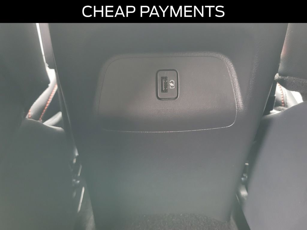 Used 2025 Nissan Sentra SR w/ SR Premium Package image 9