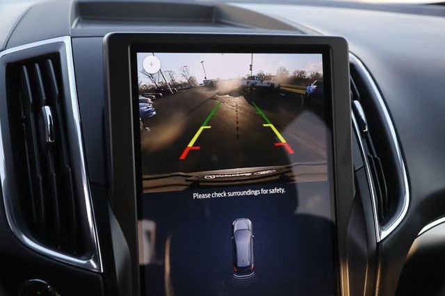 Certified 2022 Ford Edge ST image 18