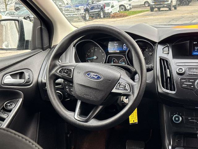 Certified 2018 Ford Focus SE w/ Interior Protection Package FWD image 14