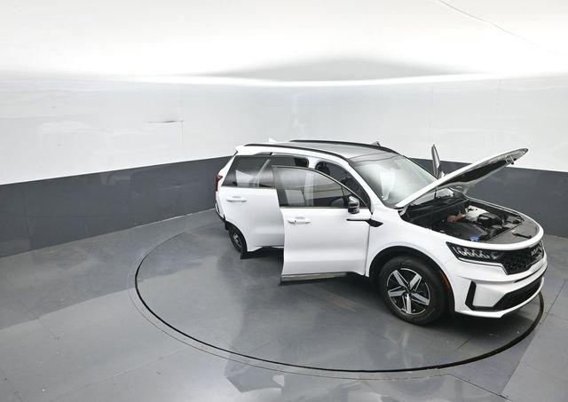 Used 2022 Kia Sorento S w/ Panoramic Sunroof Package FWD image 40