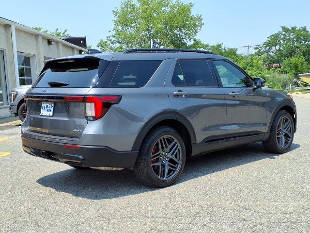 Certified 2025 Ford Explorer ST-Line w/ Premium Package AWD/4WD image 7