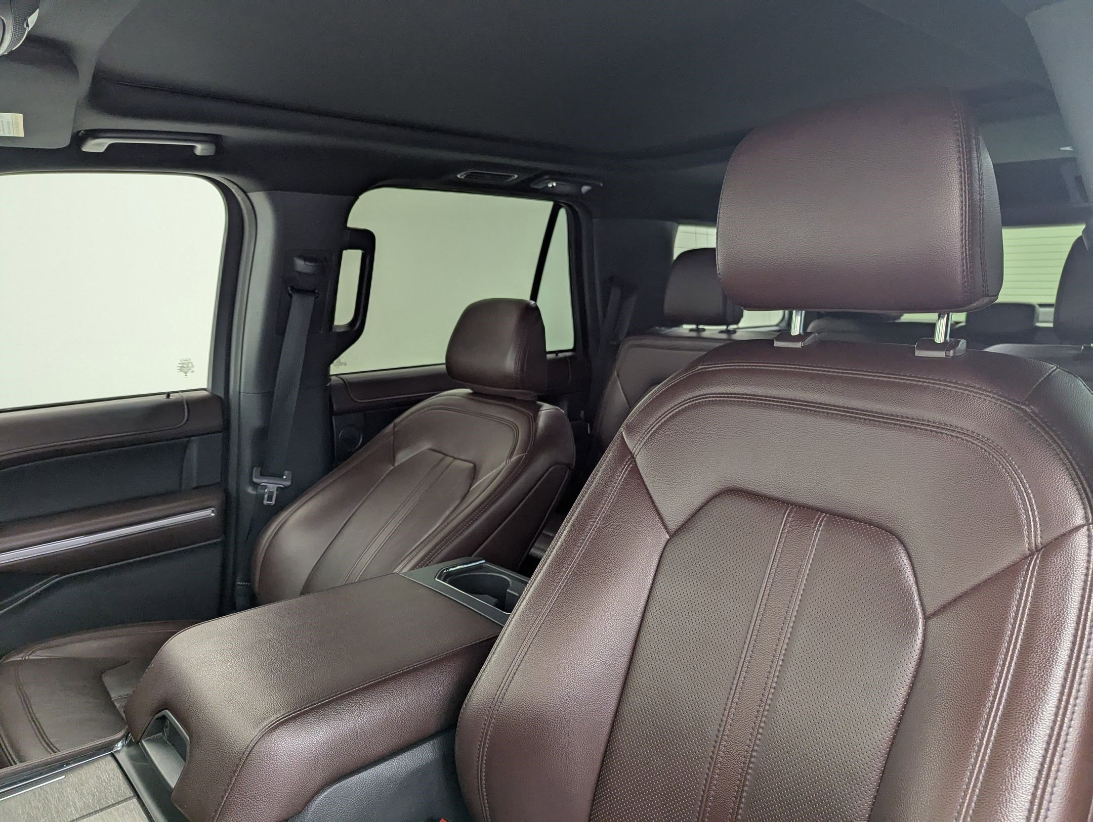 Certified 2024 Ford Expedition Limited image 26