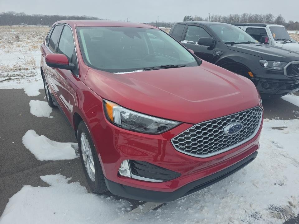Certified 2024 Ford Edge SEL w/ Convenience Package image 3