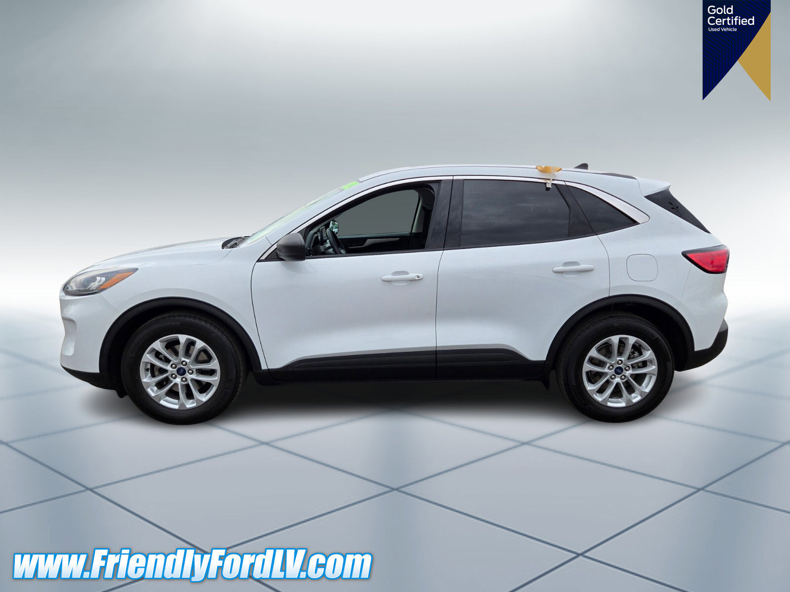 Certified 2022 Ford Escape SE w/ Convenience Package image 2
