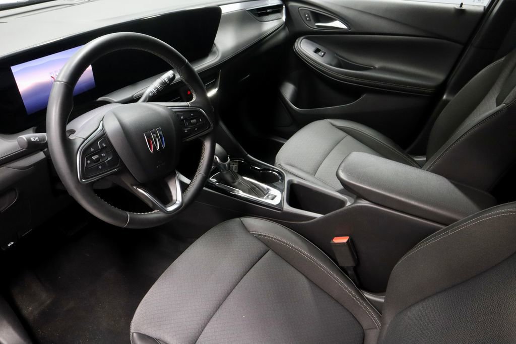 Used 2025 Buick Encore GX Preferred image 23