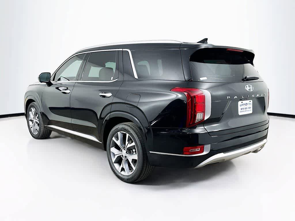 Used 2022 Hyundai Palisade Limited FWD image 4