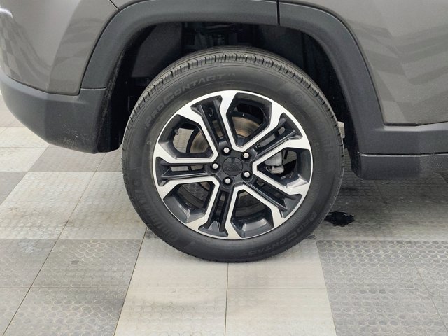 Used 2023 Jeep Compass Limited AWD/4WD image 11