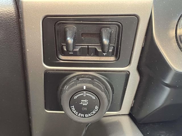 Certified 2022 Ford F350 Lariat w/ Tremor Off-Road Package AWD/4WD image 32