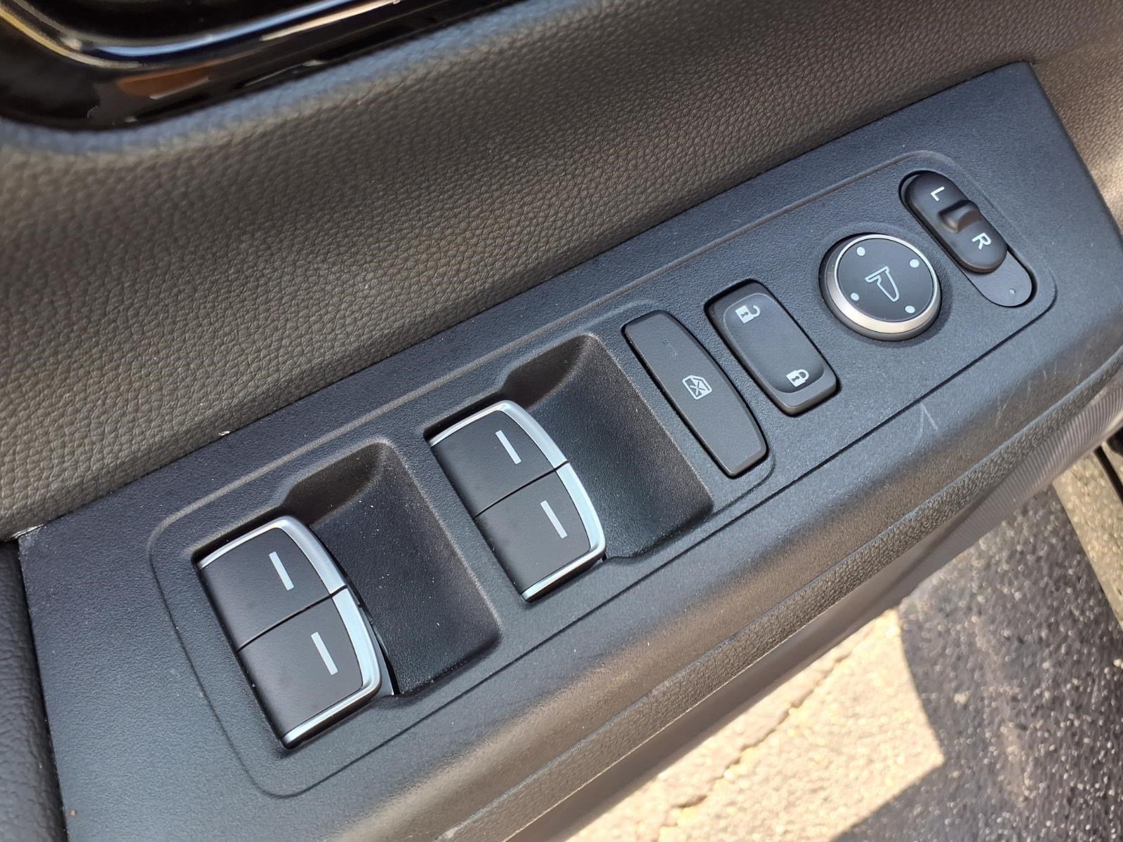 Used 2025 Honda CR-V Sport Touring image 16