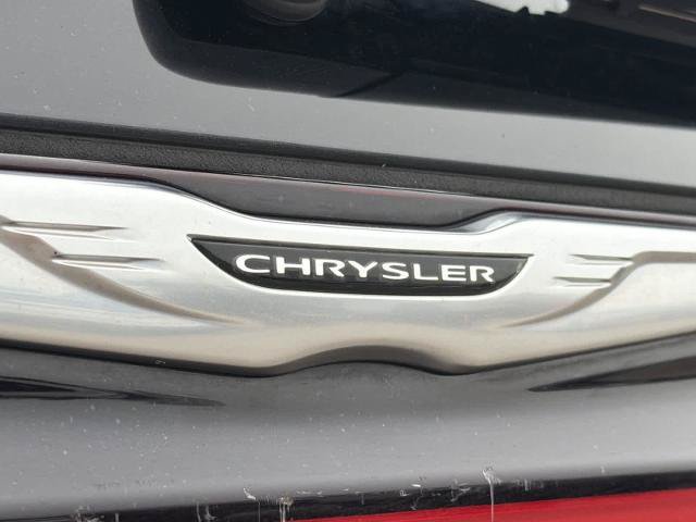 Used 2021 Chrysler Pacifica Limited w/ Uconnect Theater Family Group AWD/4WD image 13