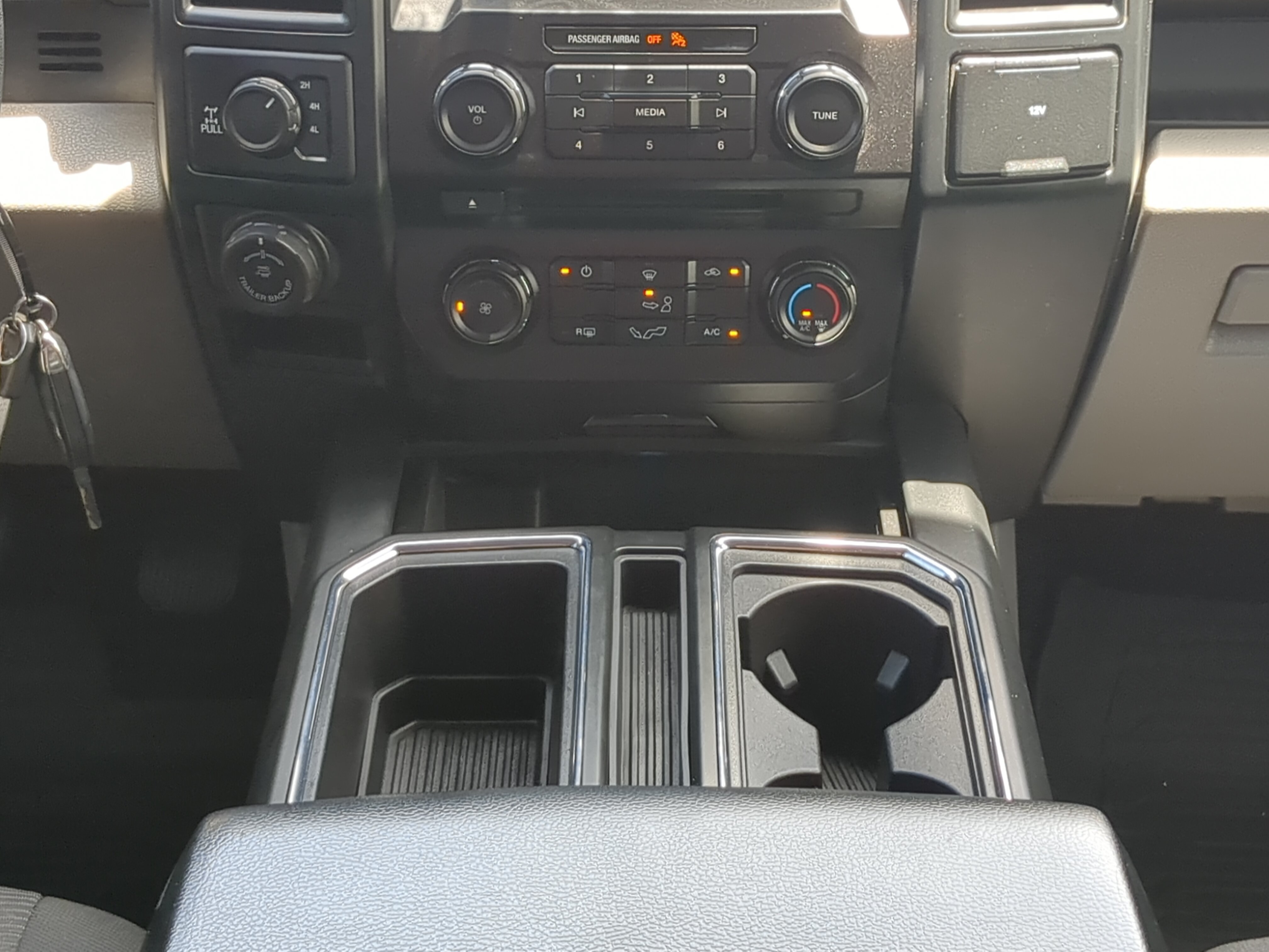 Certified 2018 Ford F150 XL w/ Equipment Group 101A Mid AWD/4WD image 17