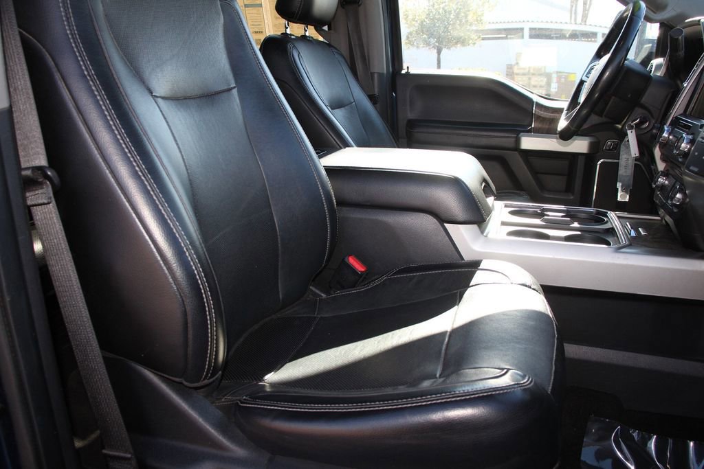 Certified 2017 Ford F250 Lariat w/ Chrome Package image 28