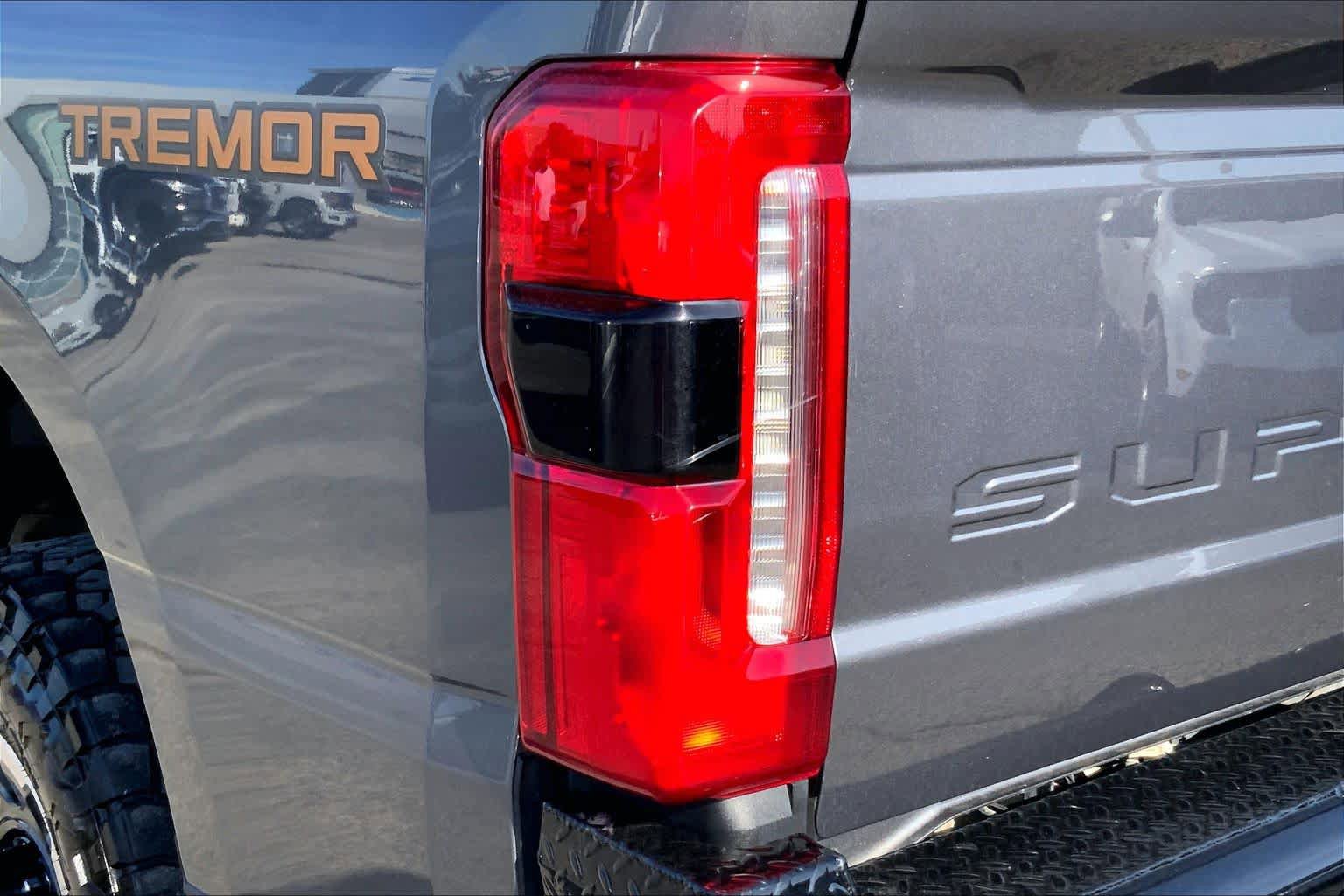 Certified 2023 Ford F250 Lariat w/ Lariat Ultimate Package AWD/4WD image 26