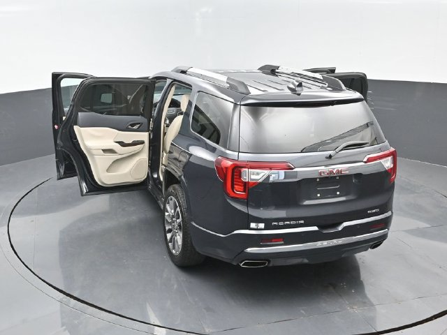 Used 2021 GMC Acadia Denali w/ Denali Ultimate Package AWD/4WD image 25