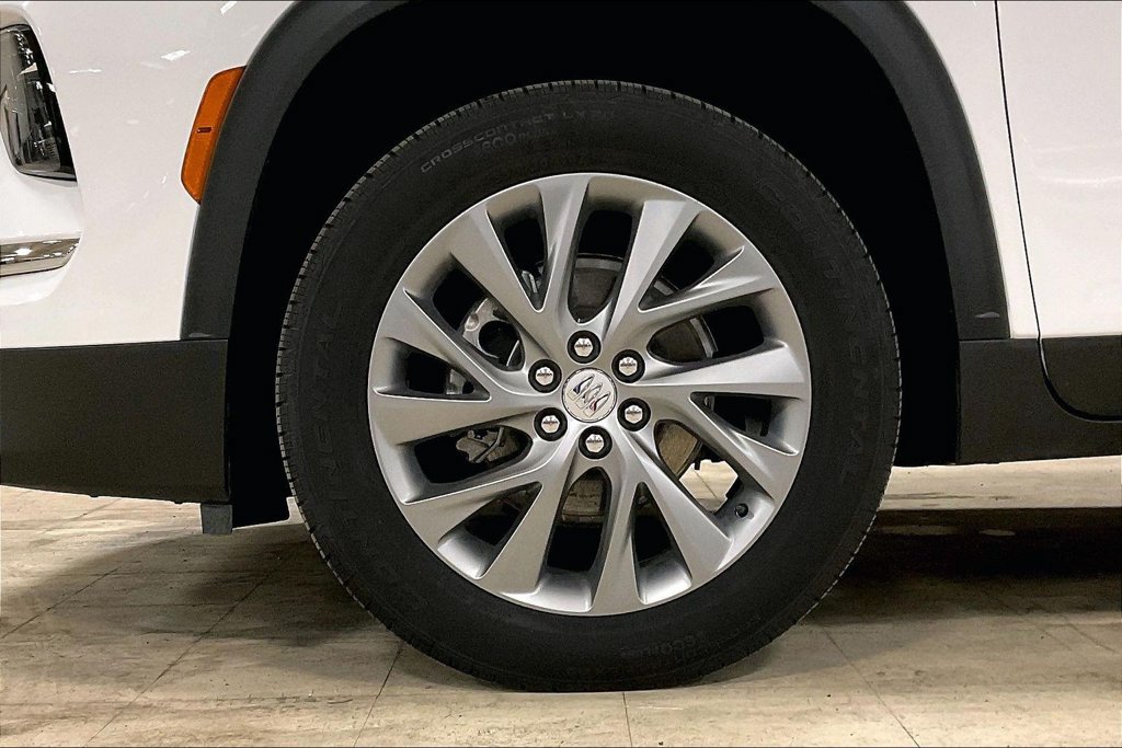 Used 2026 Buick Enclave Preferred AWD/4WD image 9